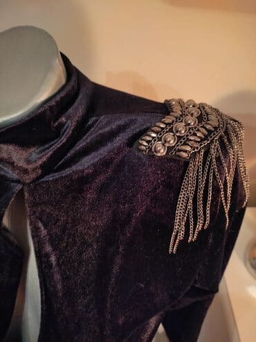 Amari, L, Plush, color - Black — 5