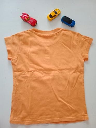 ugg srbija cena: Majice za dečake realno veličina 4 god Cena za obe 300 din uplata — 3