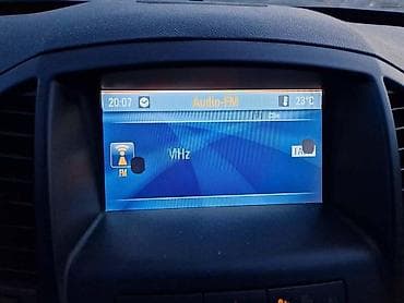 navigacija za auto: DVD 800 NAVI ZA OPEL INSIGNIA | Ima dve mrlje na displeju Svi — 1