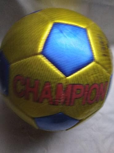 Lopta za fudbal br.5 Champion,China za decu,tezina 352 gr. nova