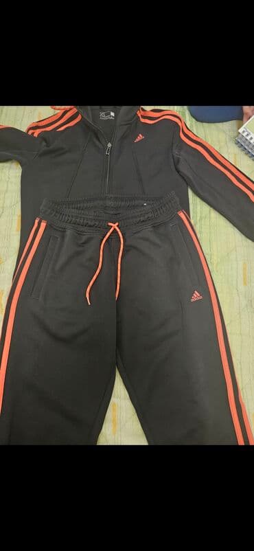 Trenerke: Komplet, XS (EU 46), Adidas, bоја - Crna — 1