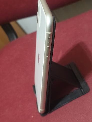 kuran na latinici: Apple iPhone 11 Ćerkica koristila dok nije dobila drugi. Telefon — 7