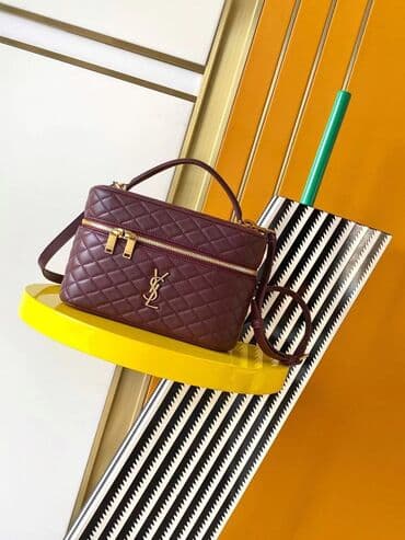 Elegantna torbica, YSL, Materijal: Koža