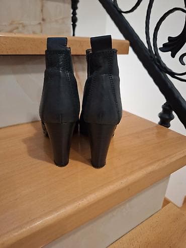 štikle novi sad: Kožne ženske ankle čizme, broj 37. - Materijal: prava koža spolja — 3
