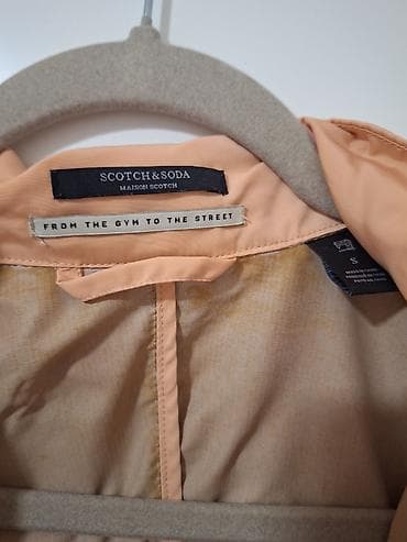 Pantalone, Farmerke, Šortsevi: Zenski suskavac, nov — 2