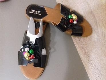 crocs papuce bele: Papuče 37, bоја - Crna — 1