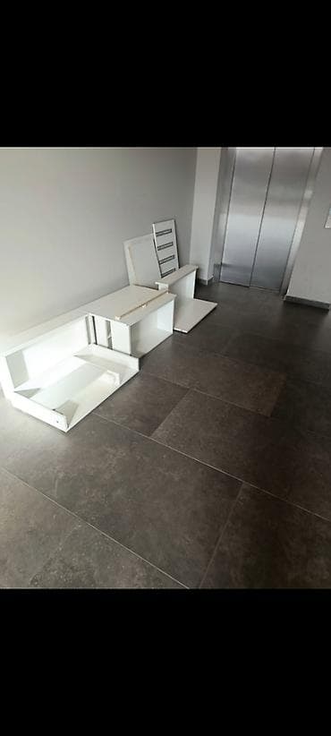 Sofe i kaučevi: Komoda za Bebe Komoda za bebe se izradjuje od Univera debljine — 8