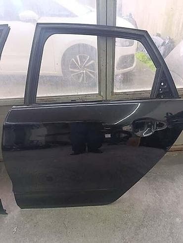 navlaka za rezervni tocak: ZADNJA LEVA VRATA ZA CITROEN C4 OD 2010. DO 2018. GOD — 1
