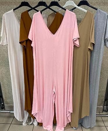 svečani kombinezoni za punije: 07. Kombinezon za punije
XL 2XL 3XL
Cena : 2.700 dinara H — 6