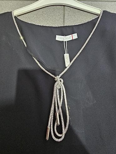 kosulje zenske legend: Elegantna ženska bluza bez rukava – Catania Razni brojevi - Boja: crna — 2