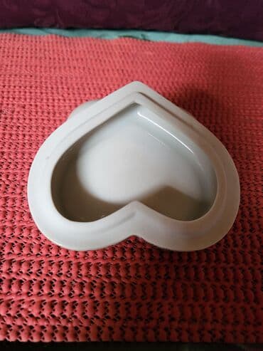 sat sa kuglicama: Satula nova Bogucice porcelan Poljska 1952g +. Satula nova,sve na — 12