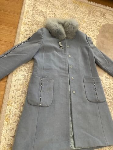 zimska kapa liverpool: Yves Saint Laurent, L (EU 40), XL (EU 42), Jednobojni, Sa postavom — 4