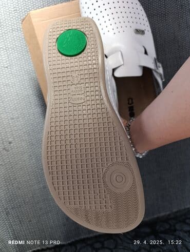 Gležnjače: Klompe, Leon — 2