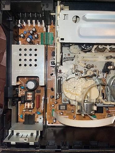 airpods slusalice cena: Panasonic VHS video rekorder (NV-SD225) za delove Prodajem stari VHS — 6