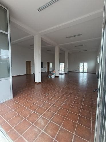 bonati prodavnice beograd: Izdaje se lokal 160m2 pogodan za razne namene posla u sklopu lokala — 4