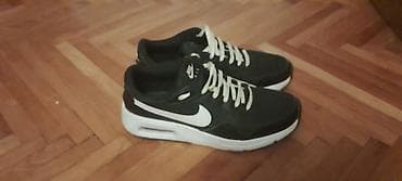 nike scorpion patike: Muške patike Nike Air – crno‑bele - Model sa vidljivim Air jastukom u — 2
