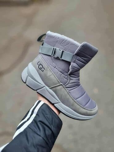 Men's Clothing: High boots, UGG — 2