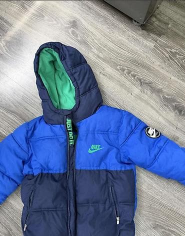 jakna canada goose: NIKE jakna za dečaka 6-7 godina, 116-122 — 5