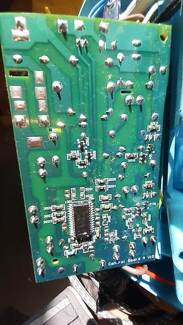 aparat za hrkanje: Philips GC7320 parna stanica 2400W – u delovima Napomena: neispravna — 2