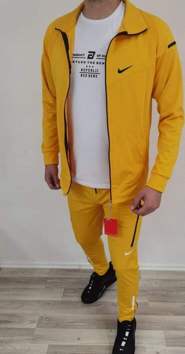 mokra likra trenerke: 3950 dinara
S M L XL XXL
Mokra likra materijal — 3