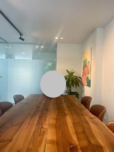 Shelves: Američki hrast STO Dimenzije 140x190 Stabilan, ocuvan i lep — 4