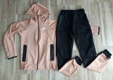 nike air max command cena: Nike ženska trenerka

Novo
Pamuk
Veličine xs s m l — 4