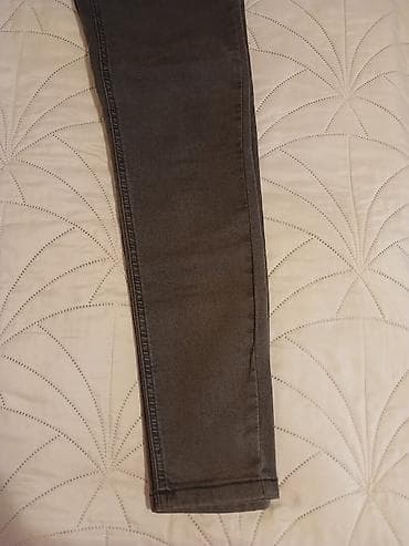 patike walkmaxx: Ženske skinny farmerke – tamno siva/ugljen siva - Model: uski kroj — 2