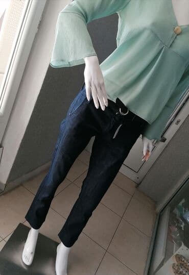 push up pantalone: Farmerice ženske extra
Vel 32 predivan model
Uvoz Turska — 6