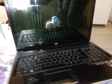 kamera sa memorijskom karticom: Rasprodaja satovi sa karticom 10 komada plus laptop sve zajedno 150 — 1