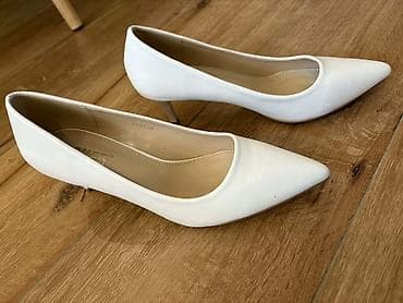 ecco obuca novi sad: Elegantne ženske salonke – boja: bela, špicasti vrh, nežna „kitten“ — 2