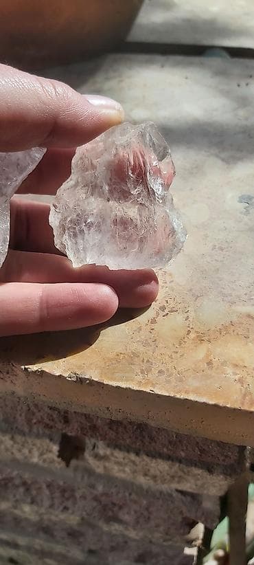 američka pita 7: Prirodni kvarc – komadi kristala (sirovi) - Transparentan do — 2