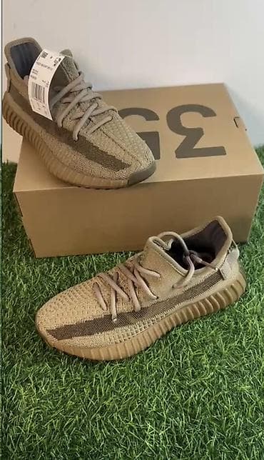 Sandale i papuče: Patike – silueta inspirisana modelom 350 sa Boost-stil đonom Brojevi — 3