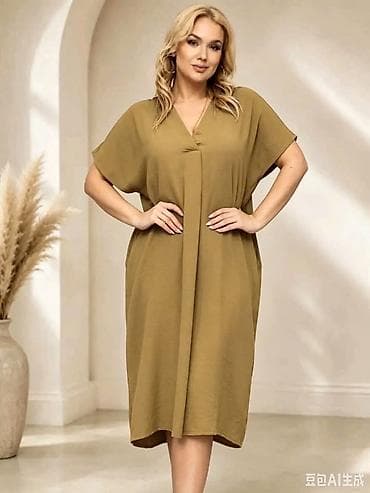 beograd size: 06. Haljina za punije
2XL 3XL 4XL 
2.600 dinara H — 3