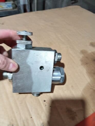 alati prodaja: Regulator protoka ulja nov ne korišćen cwna 200 e, Vetil za kipera — 4