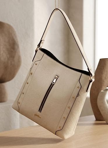 Ženska torba preko ramena – bež - Materijal: imitacija kože sa finom