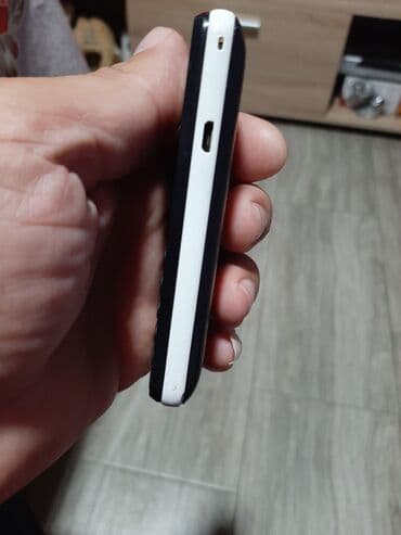 Wiko: Telefon Wiko ispravan telefon je ocuvan stanje se vidi i na — 4