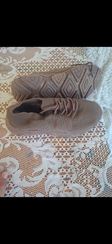 kompako obuca u novom sadu: Trainers, size - 42 — 3