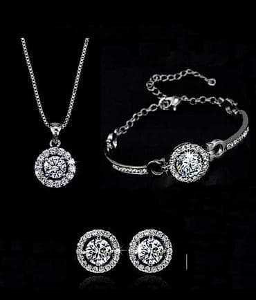 Set nakita 1700 Posrebrno Saljemo postexpresom ili bexom Ide bez
