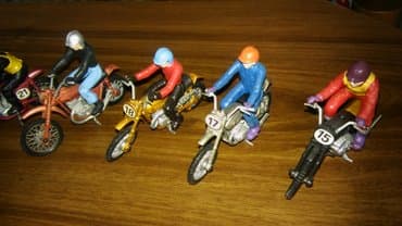 Figurice i makete: VINTAGE !!! Lot moto-cross motora iz 1974 godine. Poslastica za — 2