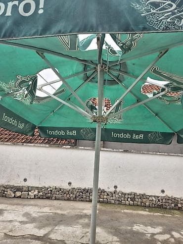 Garden tools and equipment: Veliki ugostiteljski baštenski suncobran - Dimenzije: 5 m (kvadratni — 2