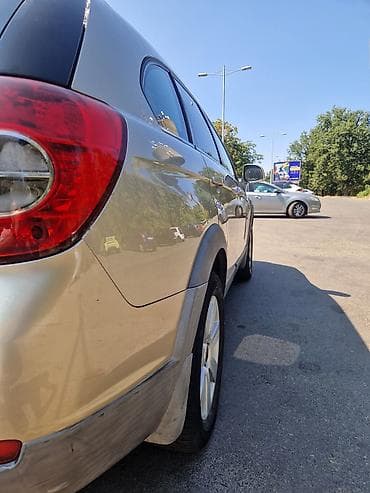 citroen c2: Prodajem Chevrolet Captivu, sa pogonom na sva cetiri tocka, sa sedam — 7
