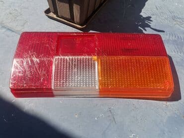 desno krilo golf 4: Staklo desna stop lampe Lada 2105 . Novo. Ruske proizvodnje. Malo — 2