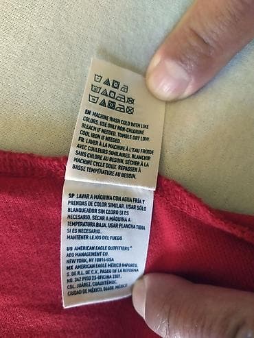 sorc velicina 33: Men's T-shirt American Eagle, bоја - Crvena — 9