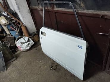 presvlake za prednja sedista: Vrata prednja Desna Lada 2107 Riva, Lada Karavan,2105. Vrata su — 4
