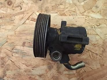 SERVO PUMPA 1.9 TD ZA PEUGEOT 206, 306 na lalafo.rs SERVO PUMPA 1.9 TD ZA PEUGEOT 206, 306
