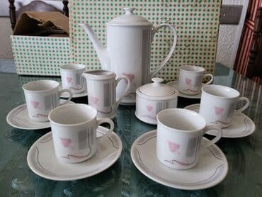 Servis nov za kafu cehoslovacki iz 1980 do 92godine. Servis za 6 na lalafo.rs Servis nov za kafu cehoslovacki iz 1980 do 92godine. Servis za 6