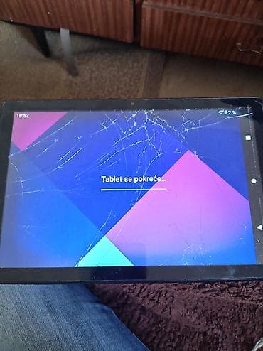 abs centrala golf 6: Tablet 10" Android - Ekran sa dijagonalom oko 10 inča, kapacitivni — 1