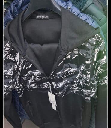 muske trenerke bez ranfle: M do 2xl
3600 din
Muska trenerka — 2