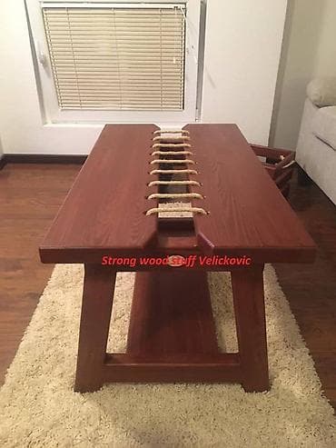 Stilski nameštaj: KLUB STO napravljen od lamiliranog drveta Sibirskog arisa. Boja — 5