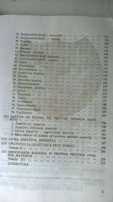 dva i po muškarca sa prevodom: Knjiga: Prirucnik o prevozu opasnih materija A5 format, 245 str — 4
